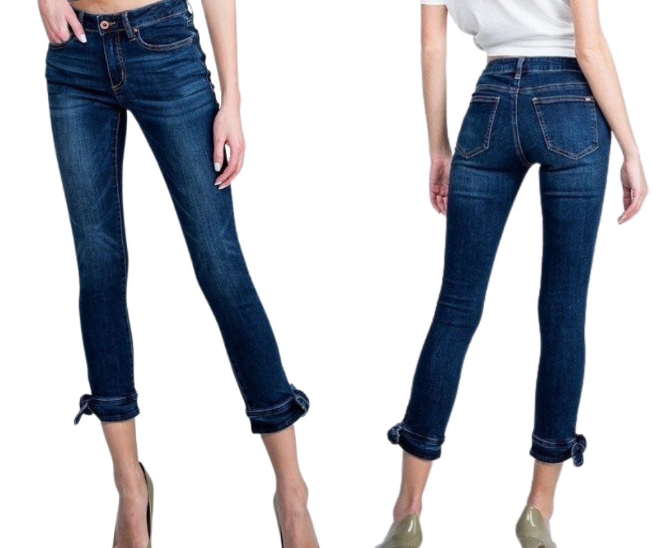 Mid Rise Crop Skinny Capri Jeans w/Ribbon Details